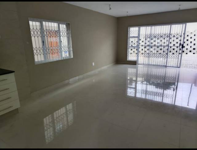 3 BEDROOM APARTMENT FOR SALE IN FOREST HAVEN